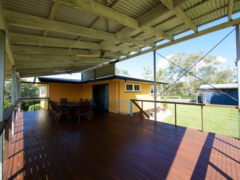 48 Sherlocks Rd, Pine Mountain QLD 4306