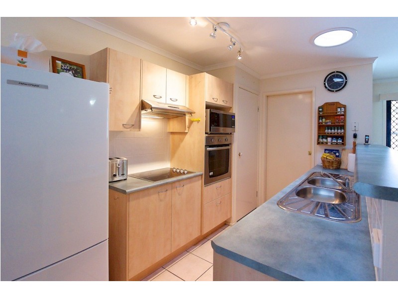 31 Comona Court, Wulkuraka QLD 4305