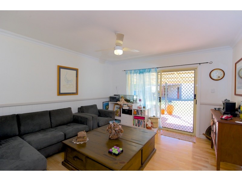 74 Borallon Station Rd, Pine Mountain QLD 4306