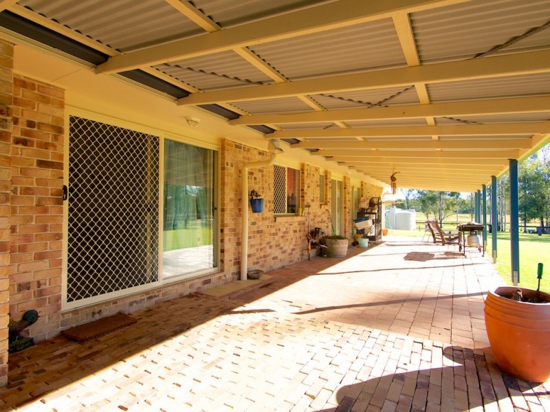 74 Borallon Station Rd, Pine Mountain QLD 4306