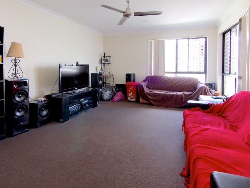 4 Serenity Street, Brassall QLD 4305