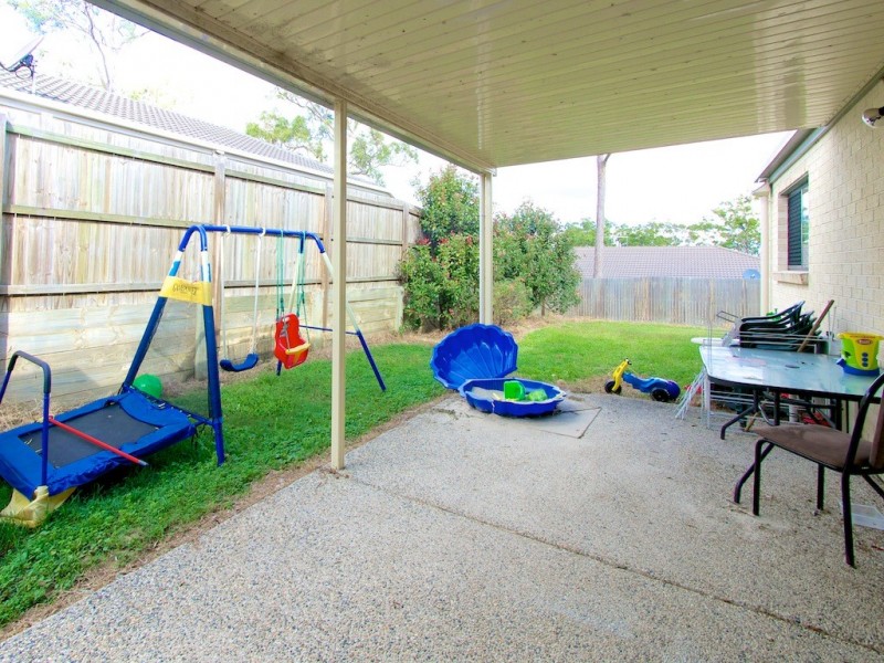4 Serenity Street, Brassall QLD 4305