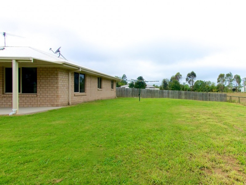 19 Titmarsh Circut, Fernvale QLD 4306