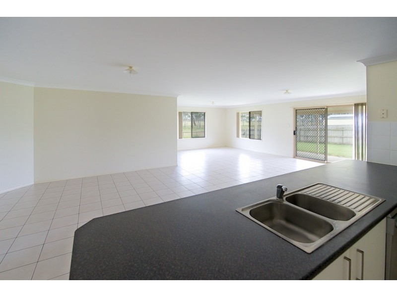 19 Titmarsh Circut, Fernvale QLD 4306