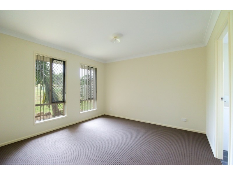 19 Titmarsh Circut, Fernvale QLD 4306