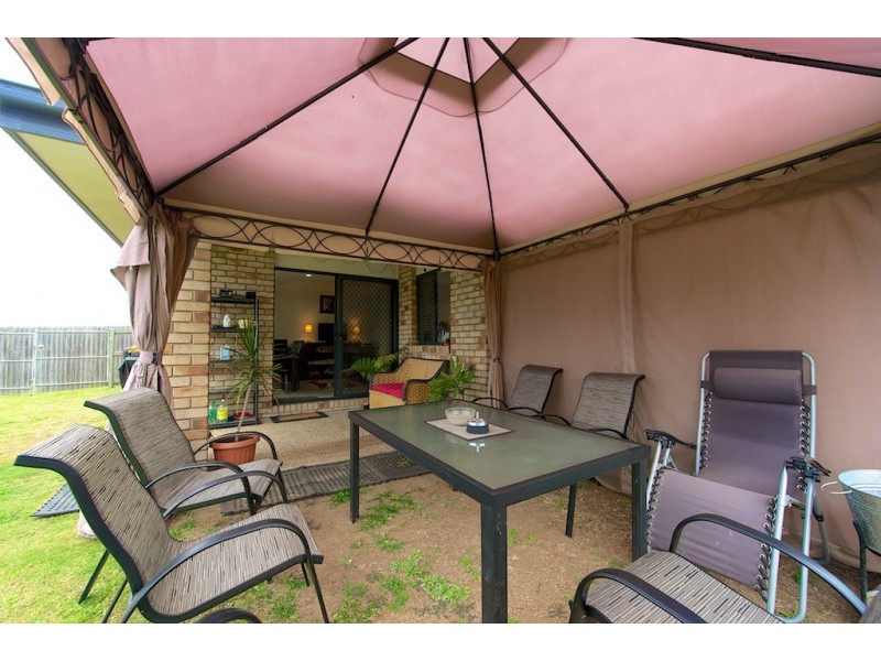 20 Nicole Place, Yamanto QLD 4305