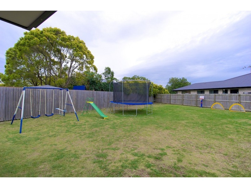 20 Nicole Place, Yamanto QLD 4305