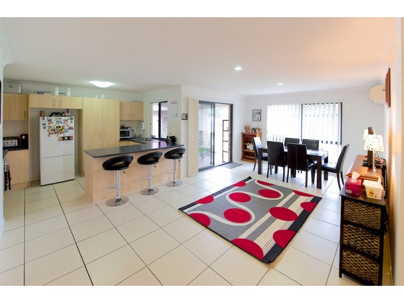 20 Nicole Place, Yamanto QLD 4305