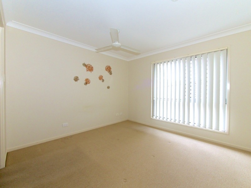 33 Nuala Street, Yamanto QLD 4305