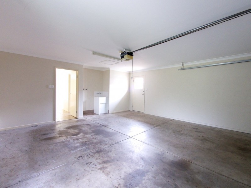 33 Nuala Street, Yamanto QLD 4305