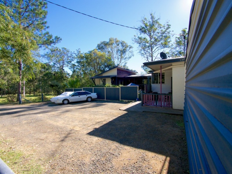 443 Brisbane Valley Highway, Pine Mountain QLD 4306