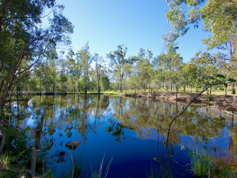 443 Brisbane Valley Highway, Pine Mountain QLD 4306