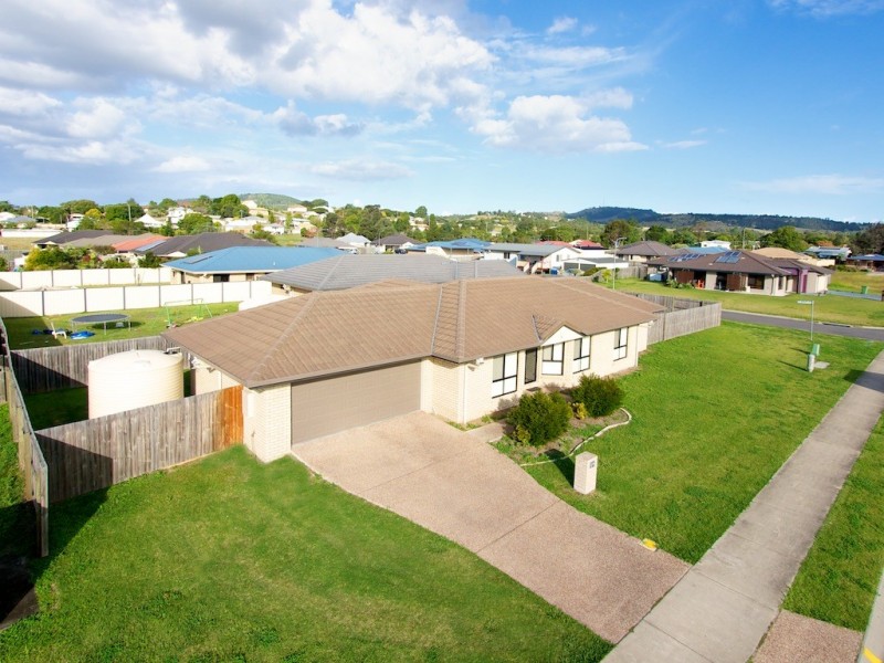 17 Haslingden Park Drive, Lowood QLD 4311