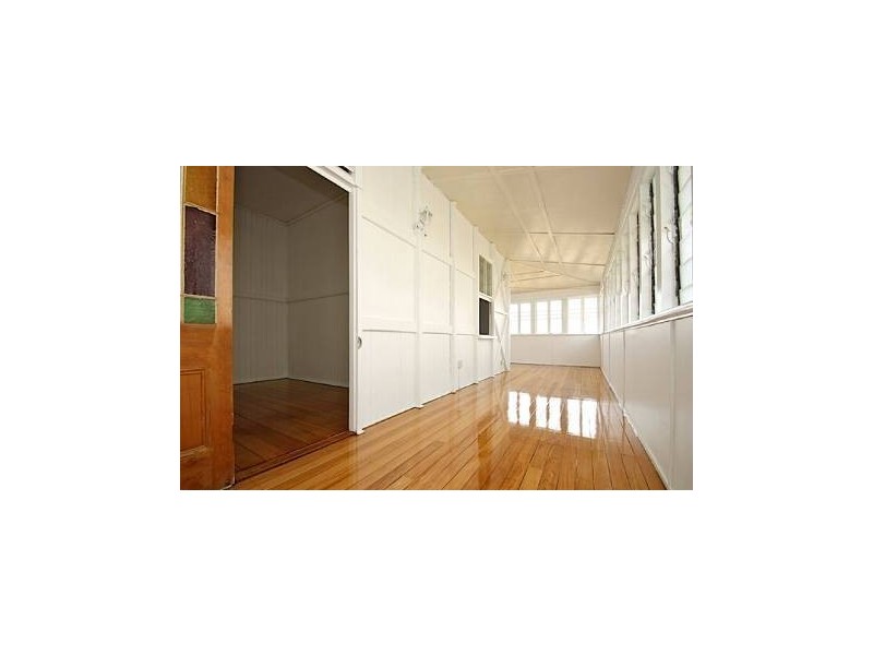 7 Lawrence St, North Ipswich QLD 4305
