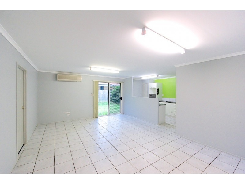 5 Des Arts Place, Wulkuraka QLD 4305