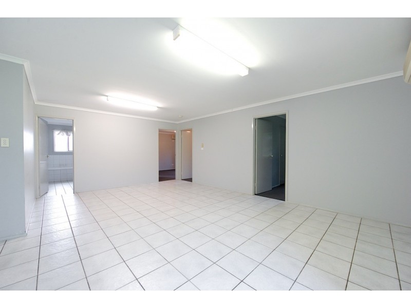 5 Des Arts Place, Wulkuraka QLD 4305