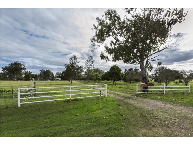 85 NERREMAN ROAD, Wivenhoe Pocket QLD 4306