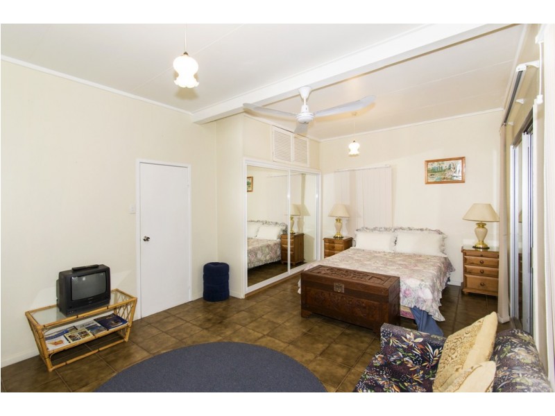 85 NERREMAN ROAD, Wivenhoe Pocket QLD 4306