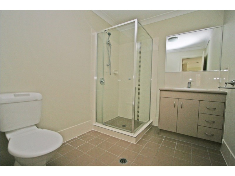 2 Overton Place, Fernvale QLD 4306