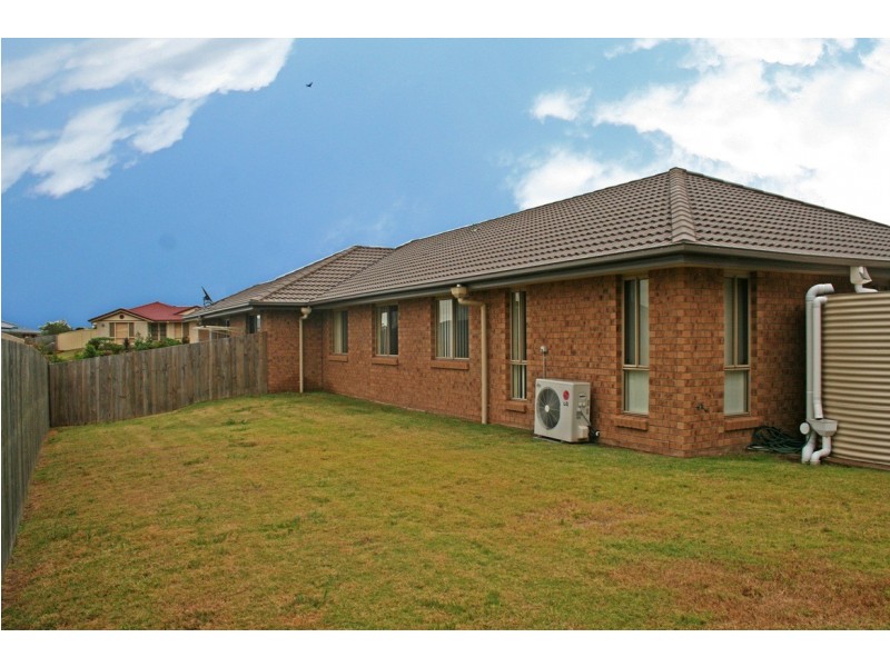 2 Overton Place, Fernvale QLD 4306