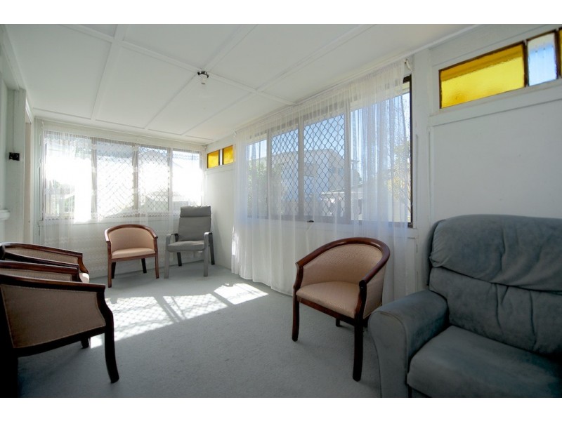 32 Clifton St, North Booval QLD 4304