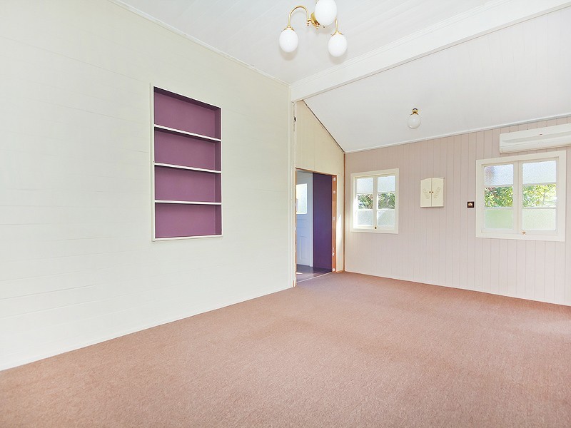 3 Byrne Street, Bundamba QLD 4304