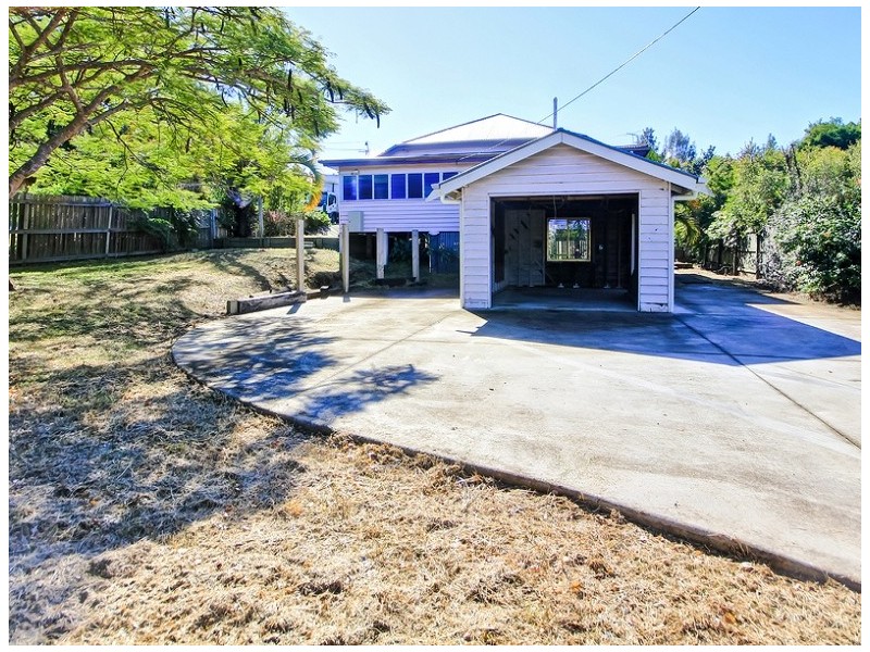 3 Byrne Street, Bundamba QLD 4304