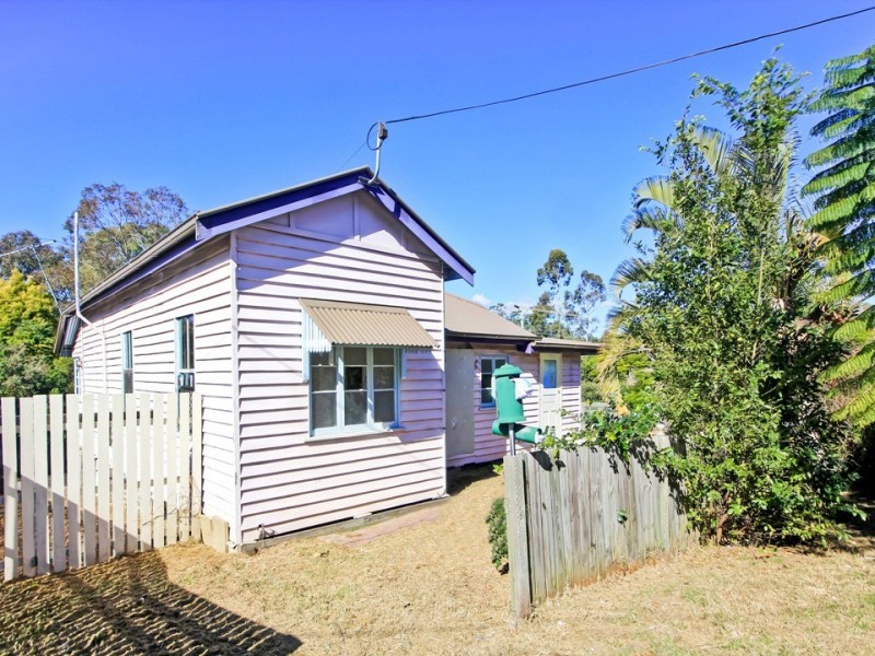 3 Byrne Street, Bundamba QLD 4304
