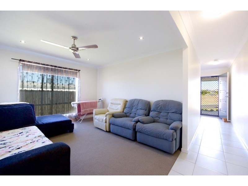 33 Goldenwood cres, Fernvale QLD 4306