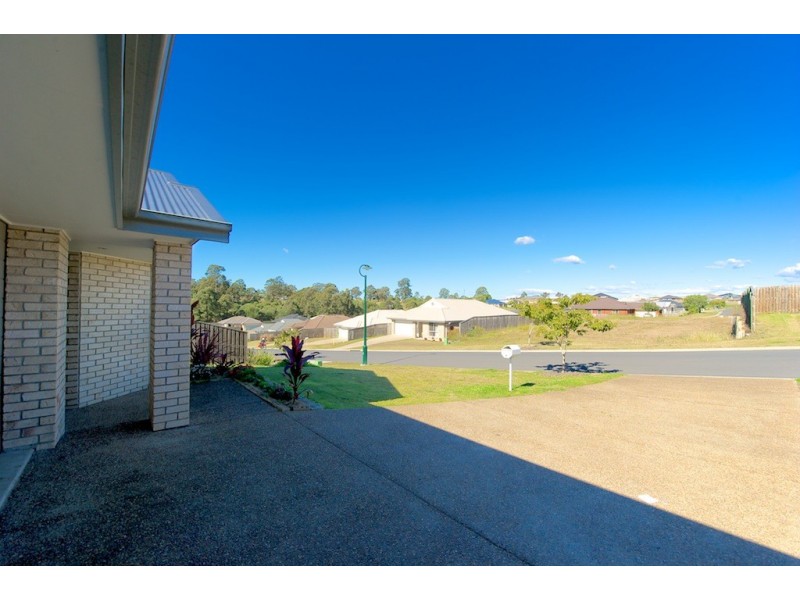 33 Goldenwood cres, Fernvale QLD 4306