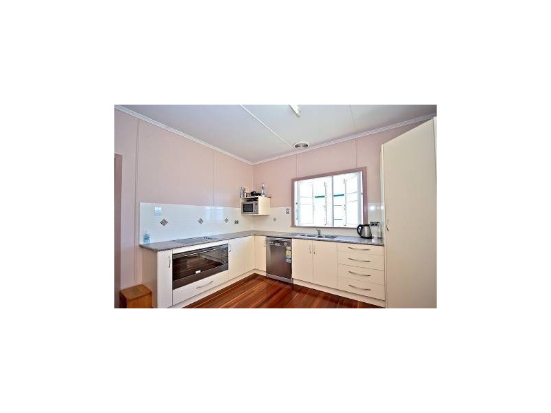 152 Main, Lowood QLD 4311