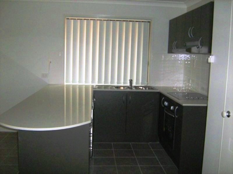 12 Bray St, Lowood QLD 4311
