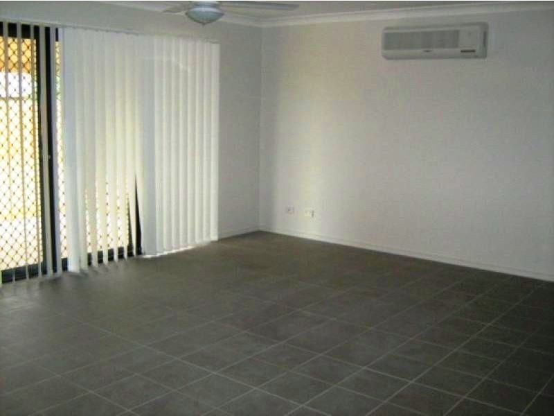 12 Bray St, Lowood QLD 4311