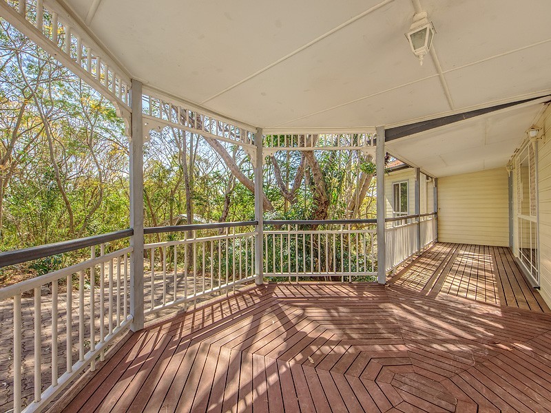 17 Hume St, Woodend QLD 4305