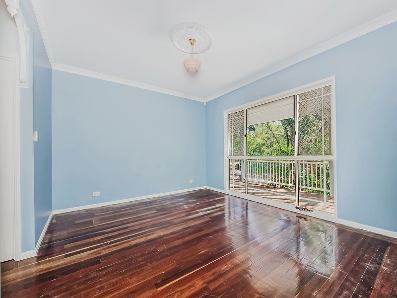 17 Hume St, Woodend QLD 4305