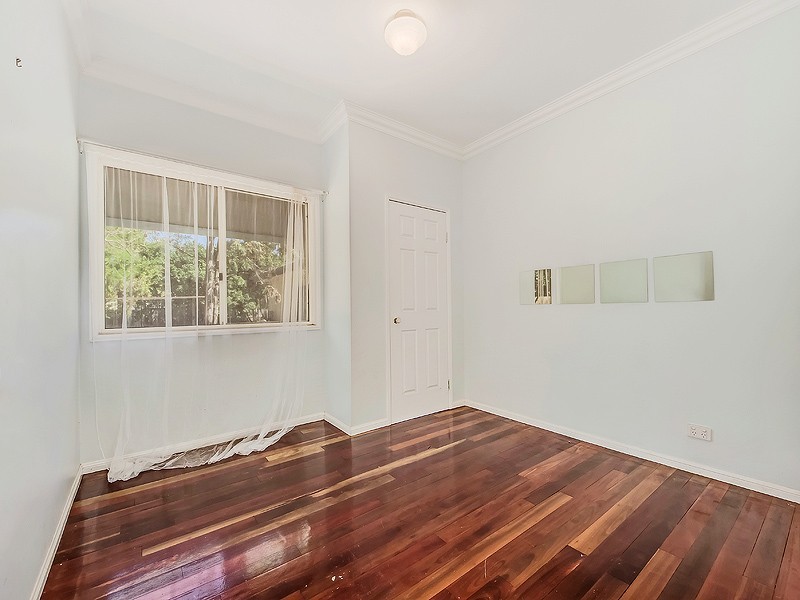 17 Hume St, Woodend QLD 4305