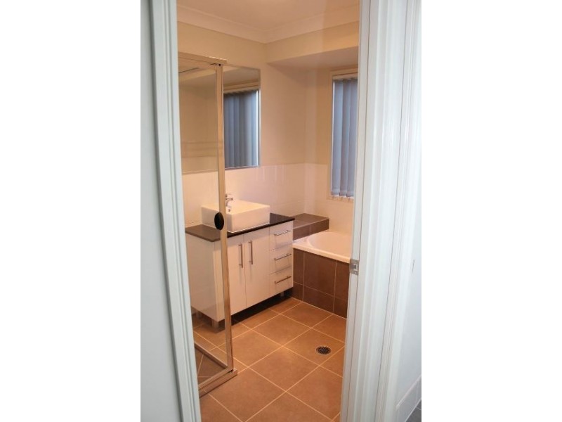 50 Corneilus Drive, Augustine Heights QLD 4300