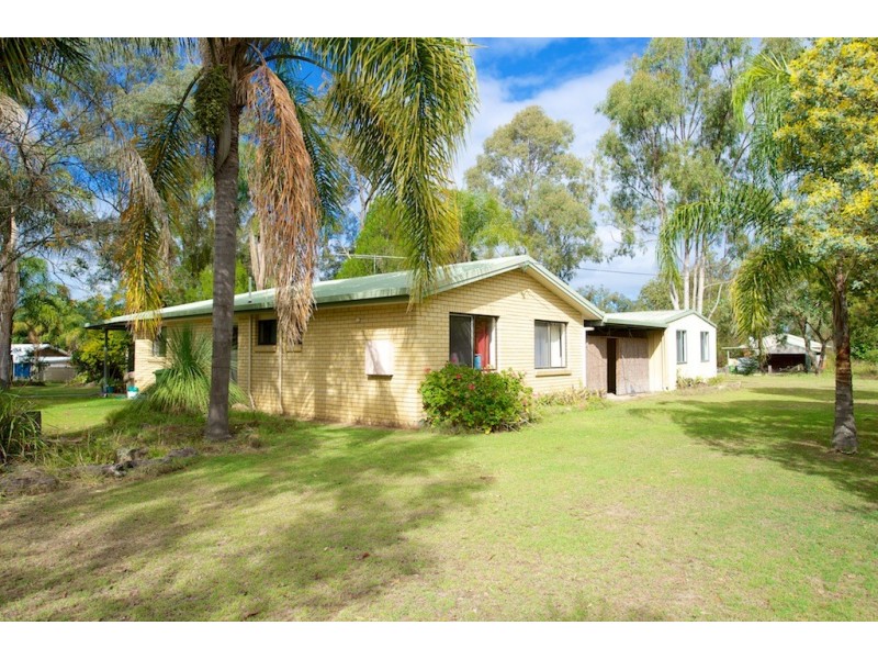 5 Blue Gum Dr, Lowood QLD 4311