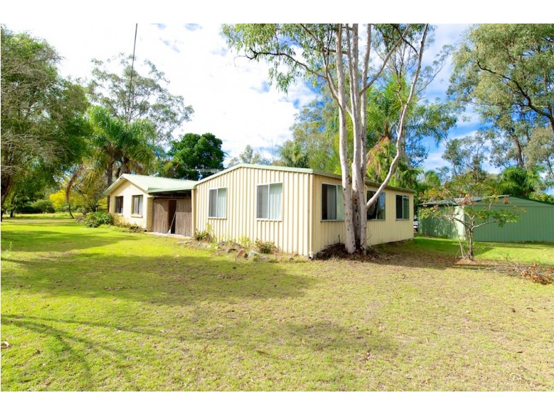 5 Blue Gum Dr, Lowood QLD 4311