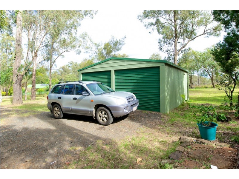 5 Blue Gum Dr, Lowood QLD 4311