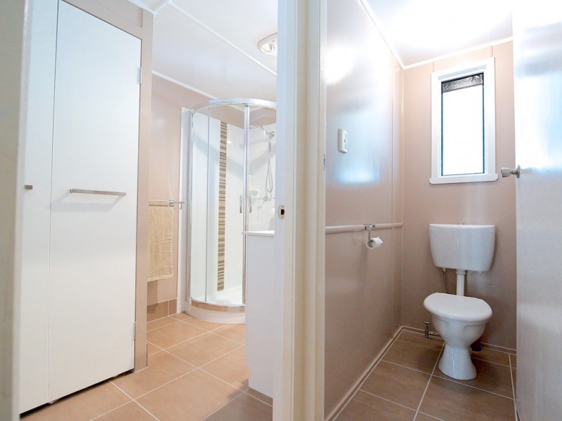6 Law St, Bundamba QLD 4304