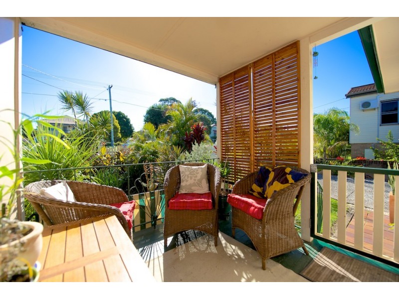 6 Law St, Bundamba QLD 4304