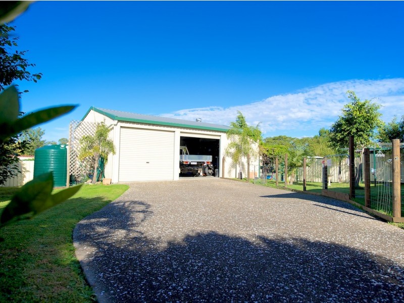 6 Law St, Bundamba QLD 4304