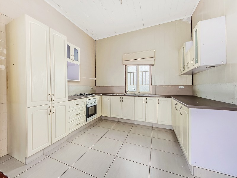 106 Prospect St, Lowood QLD 4311