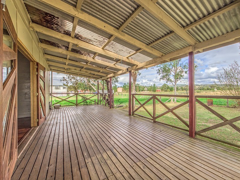 106 Prospect St, Lowood QLD 4311