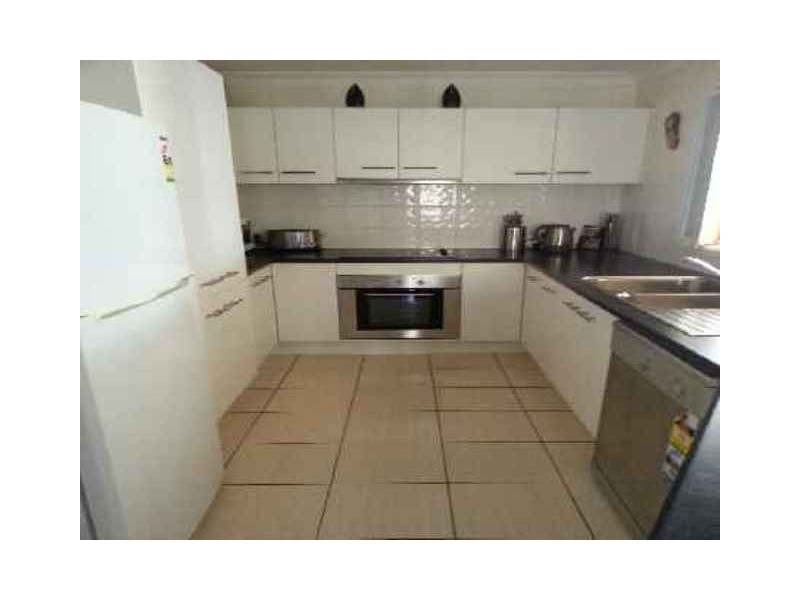 216 Wildey Street, Flinders View QLD 4305