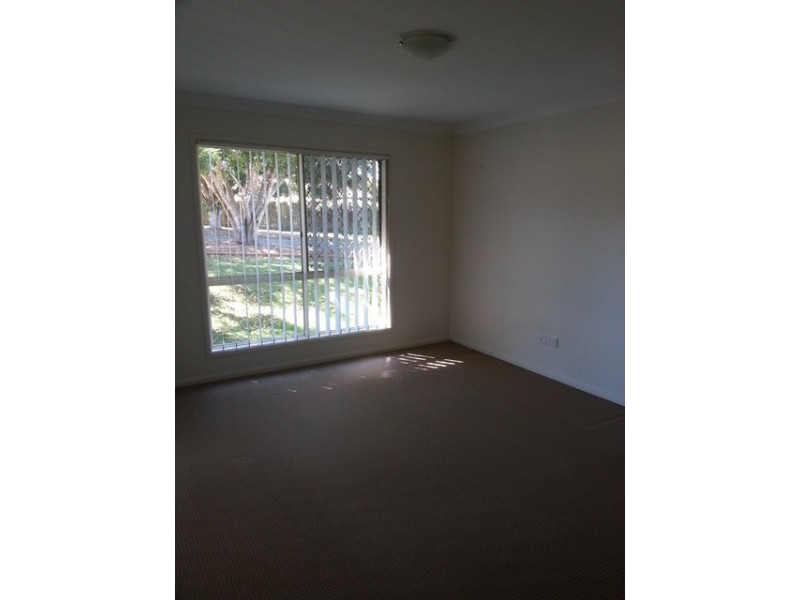 216 Wildey Street, Flinders View QLD 4305