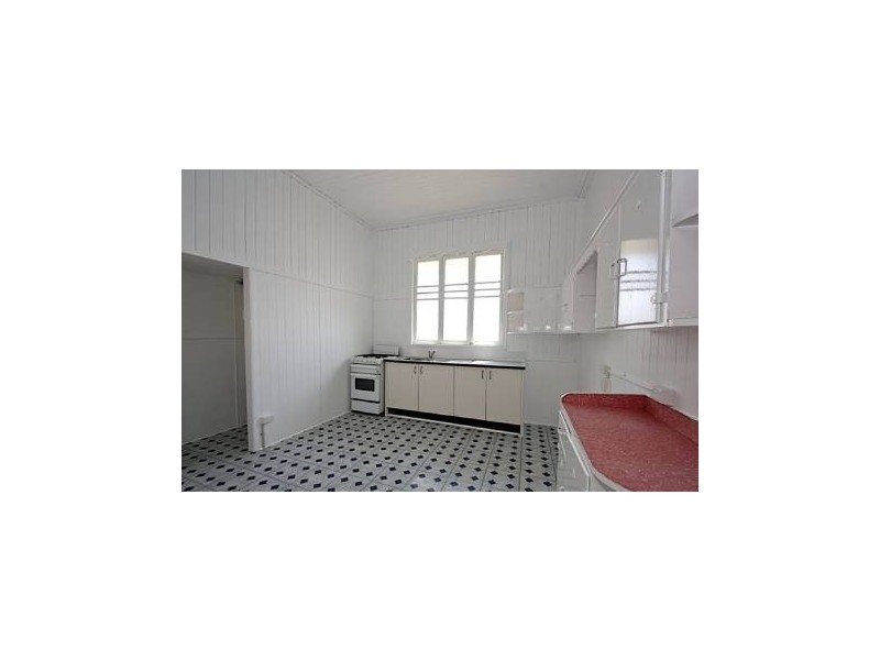 7 Lawrence Street, North Ipswich QLD 4305