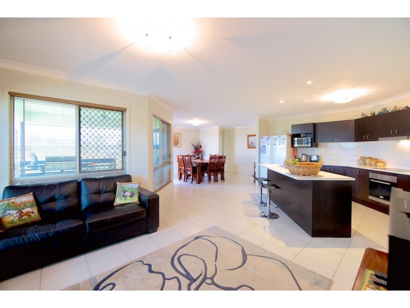 30 RED HILL RD, Wilsons Plains QLD 4307