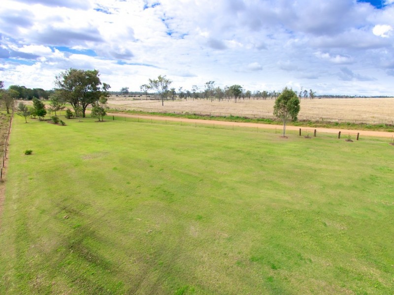 30 RED HILL RD, Wilsons Plains QLD 4307